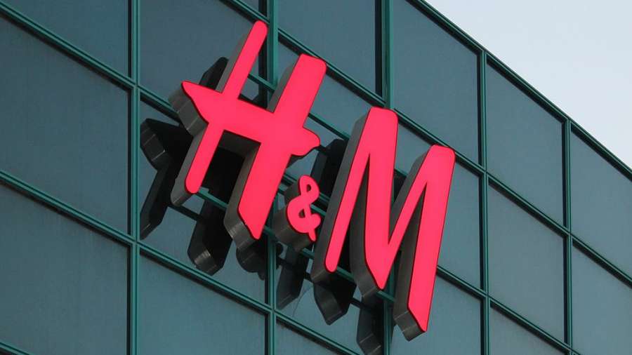 H&M logo brand building