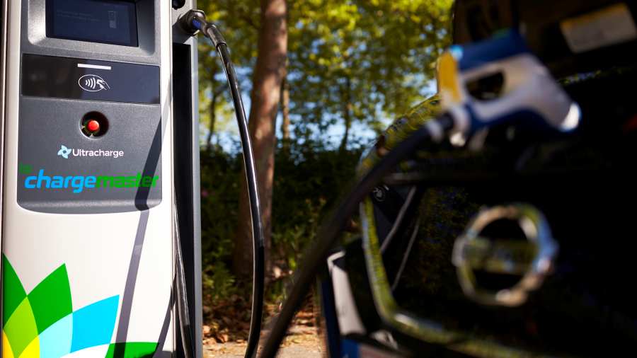 BP ซื้อกิจการ Chargemaster รุกบริการชาร์จรถยนต์ไฟฟ้า | Brand Inside